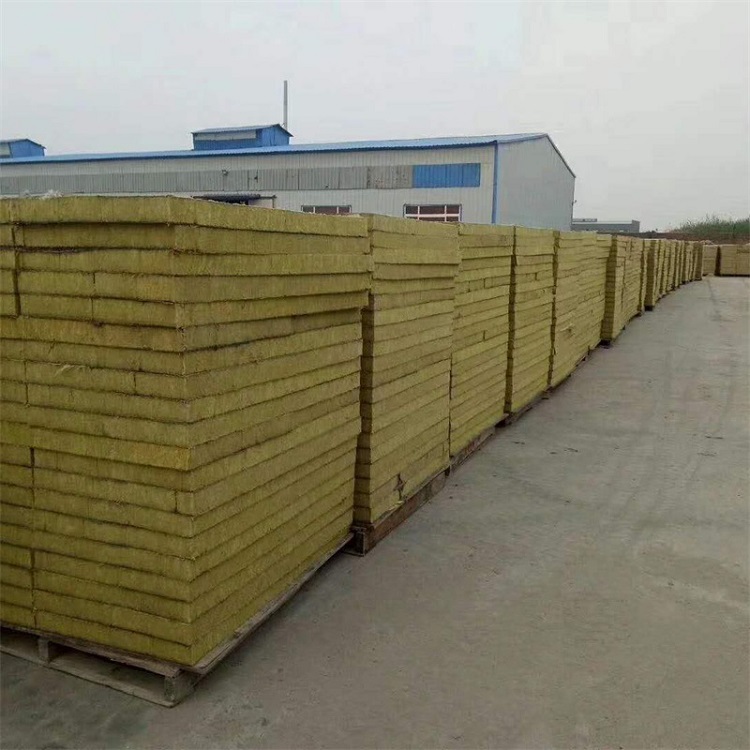 1763190854815357.jpg 岩棉厂家